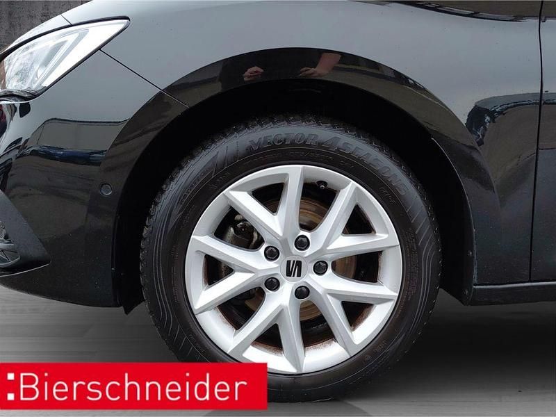 Gebraucht Seat Leon Style 131 PS (96 kW) 2022 Schwarz Limousine