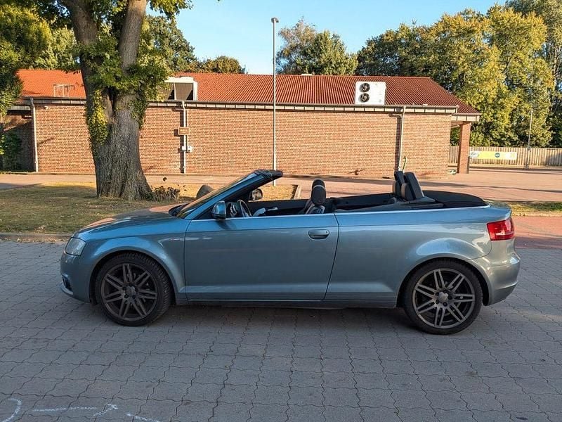 Gebraucht Audi A3 Cabriolet S-Line 140 PS (102 kW) 2009 Grau Cabrio