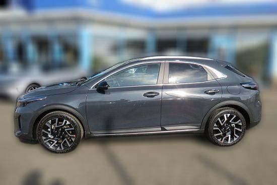 Neu Kia XCeed 179 PS (131 kW) 2026 Grau metallic SUV