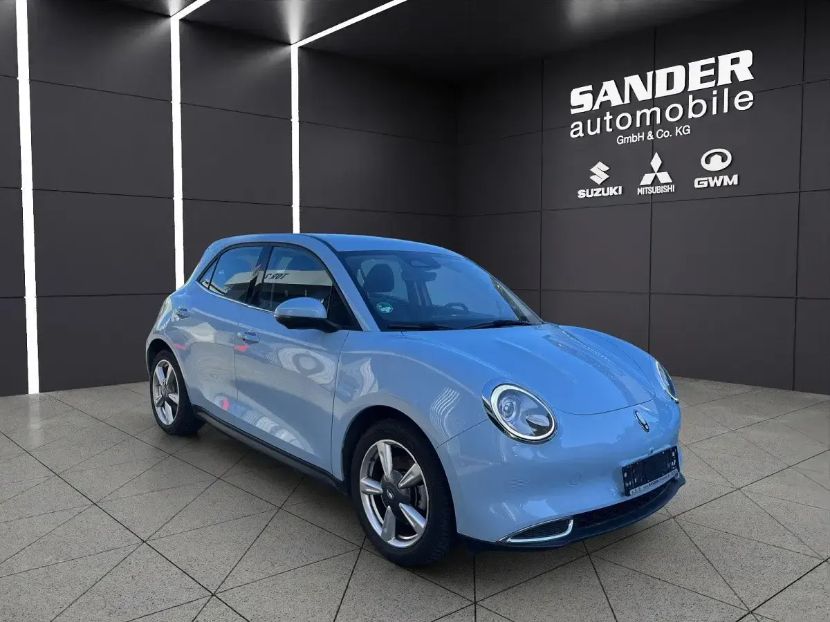 Usata Ora 03 125 kW (171 CV) 2023 Blu Utilitaria
