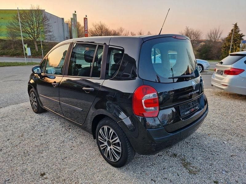Gebraucht Renault Grand Modus Authentique 75 PS (55 kW) 2008 Schwarz Van / Kleinbus