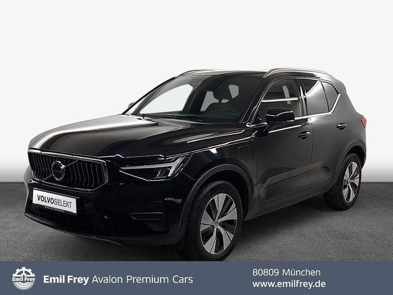 Gebraucht Volvo XC40 Core 155 PS (114 kW) 2022 Schwarz SUV