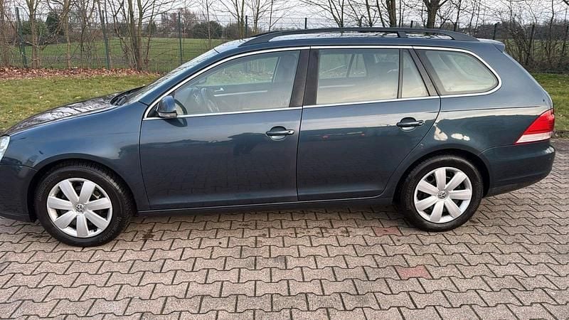 Gebraucht VW Golf V 106 PS (77 kW) 2008 Kombi