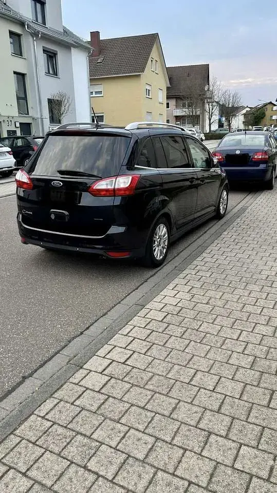 Gebraucht Ford Grand C-Max Titanium 150 PS (110 kW) 2011 Van / Kleinbus