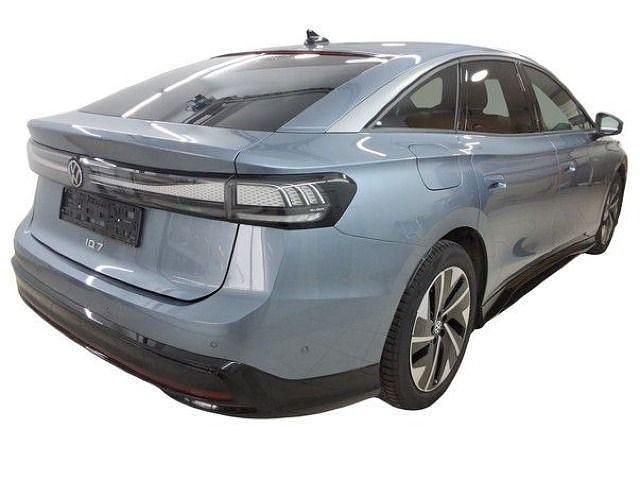 Gebraucht VW ID.7 Pro 210 kW (286 PS) 2025 Blau Limousine