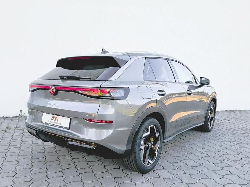 Neu VW T-Roc R-line 150 PS (110 kW) 2026 Wolf grey metallic SUV