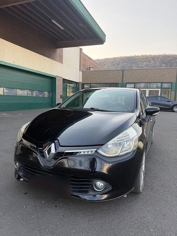 Gebraucht Renault Clio IV Dynamique 73 PS (53 kW) 2013 Schwarz Kleinwagen