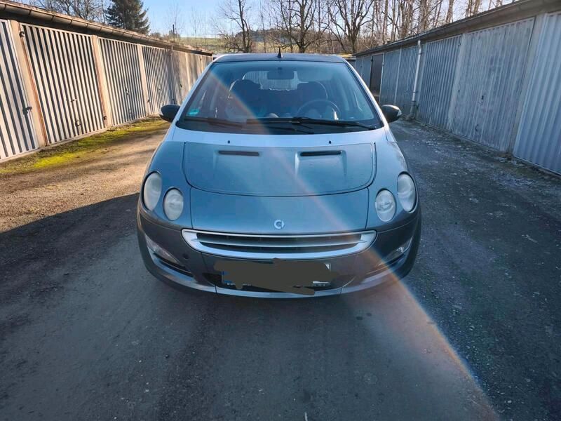 Silber Gebraucht 2004 Smart ForFour Limousine | 1.499 € (Fairer Preis) - Bild 1/4