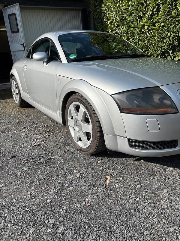 Gebraucht Audi TT 180 PS (132 kW) 1999 Silber Coupé