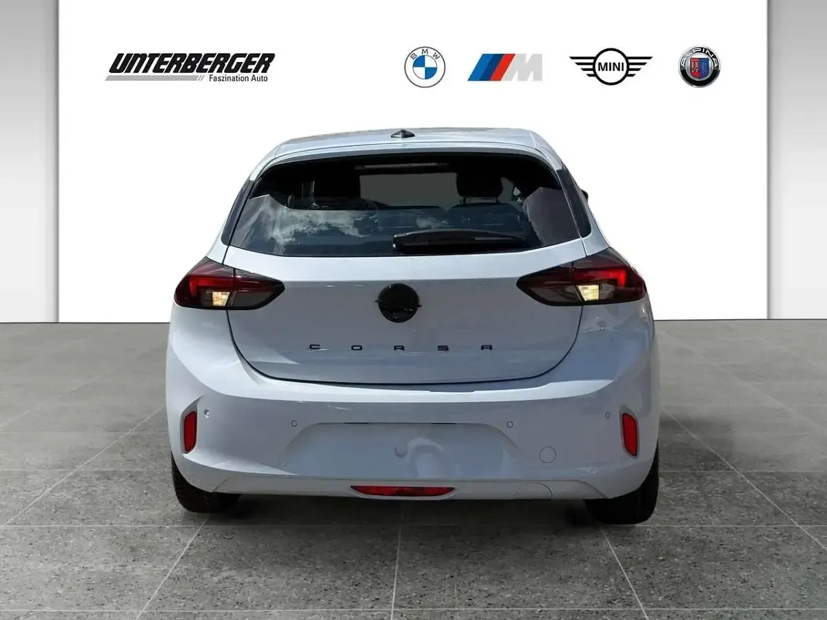 Neu Opel Corsa Edition 100 kW (136 PS) 2026 Kontur weiß Kleinwagen
