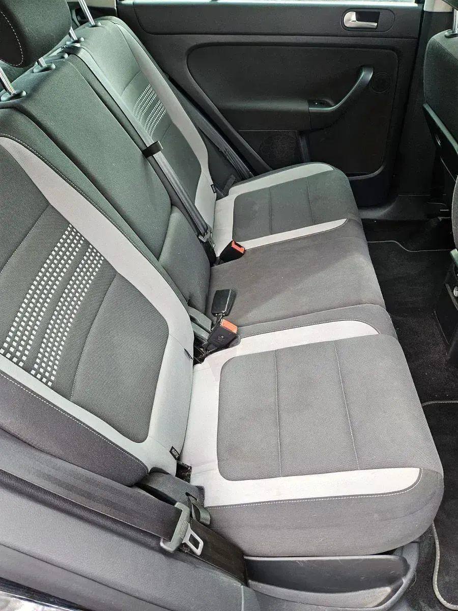 Gebraucht VW Golf Plus Cross Life 140 PS (102 kW) 2013 Schwarz Van / Kleinbus