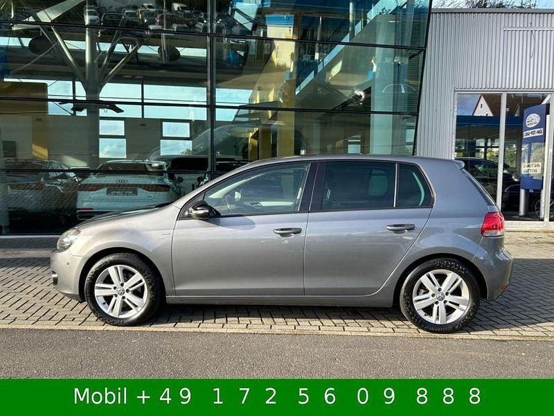 Grau Gebraucht 2012 VW Golf VI Match Limousine | 5.250 € (Fairer Preis) - Bild 1/4