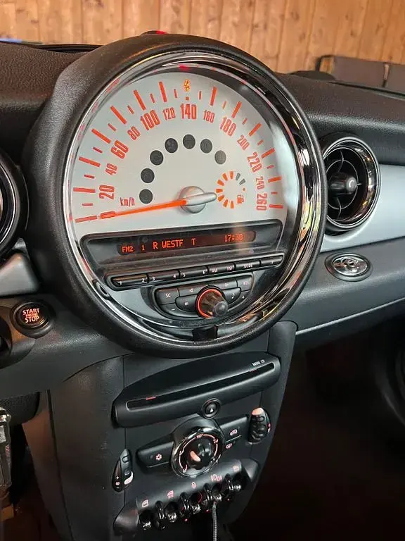 Gebraucht Mini One Cabriolet 98 PS (72 kW) 2012 Beige Cabrio
