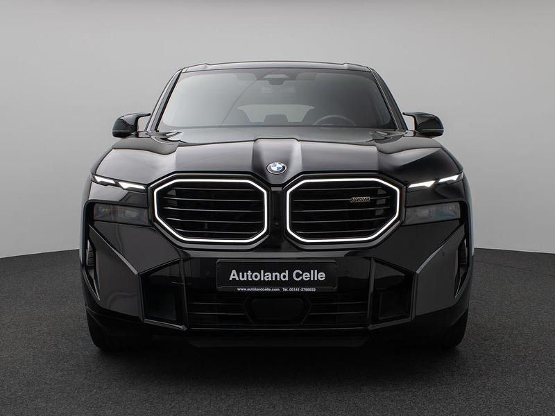 Gebraucht BMW XM Performance 653 PS (480 kW) 2024 Saphirschwarz metallic475schwarz SUV