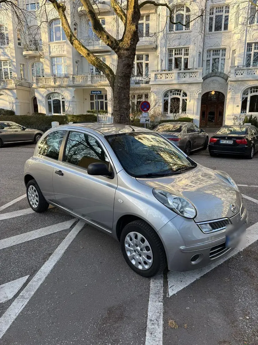 Gebraucht Nissan Micra I-Way 65 PS (47 kW) 2010 Silber Kleinwagen
