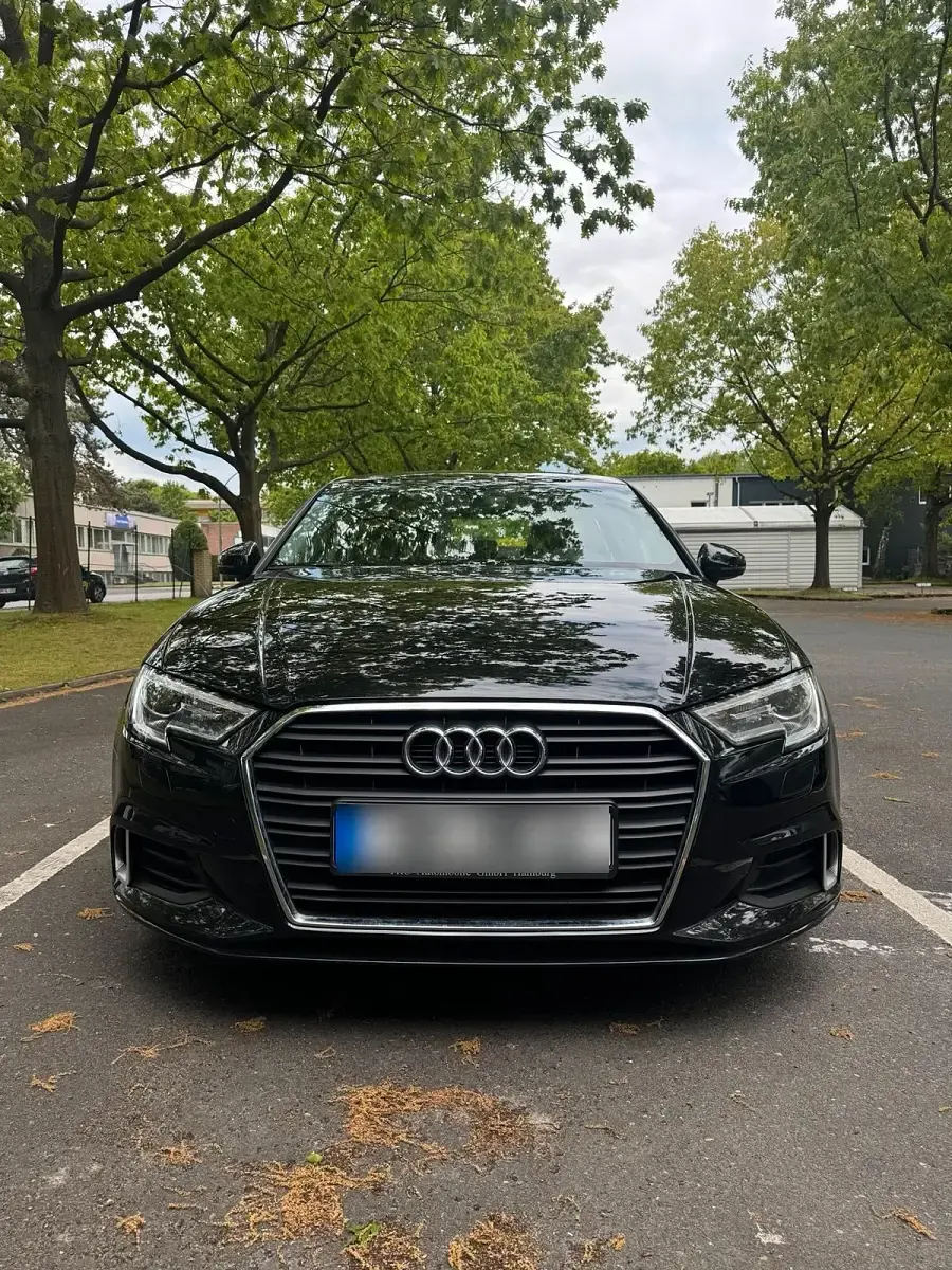 Gebraucht Audi A3 150 PS (110 kW) 2018 Schwarz Limousine