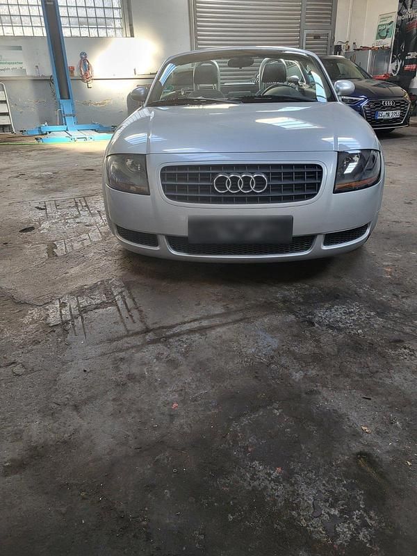 Gebraucht Audi TT 150 PS (110 kW) 2002 Silber Coupé