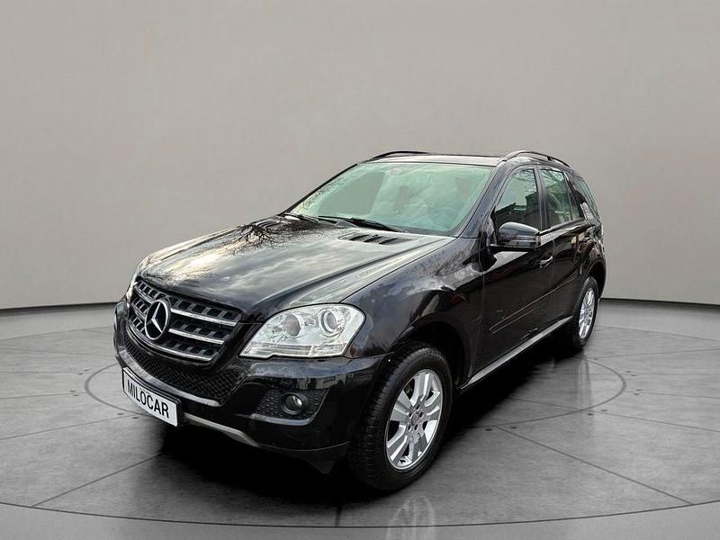 Gebraucht Mercedes ML350 231 PS (169 kW) 2011 Schwarz SUV