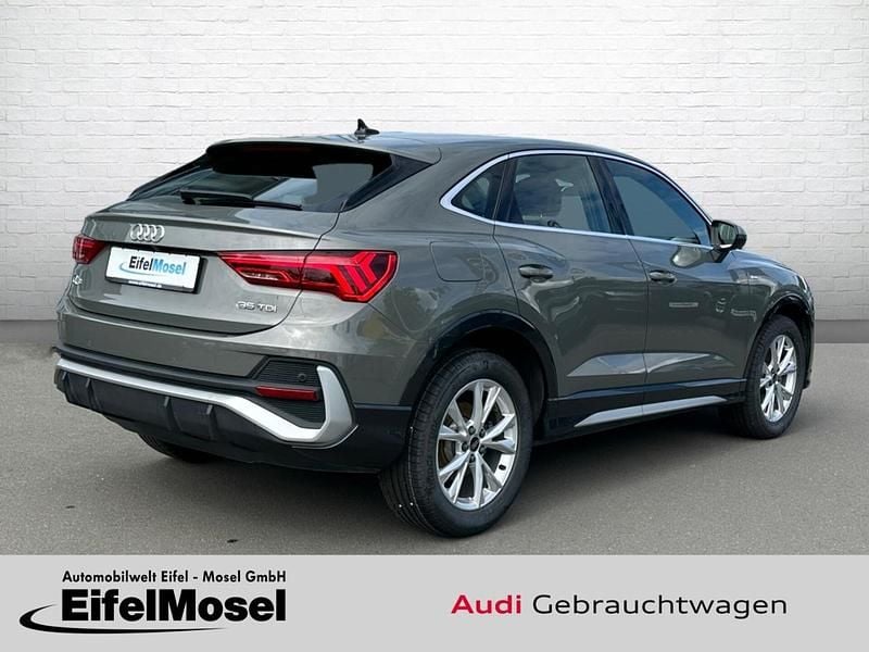 Gebraucht Audi Q3 Sportback S-Line 150 PS (110 kW) 2024 Grau SUV