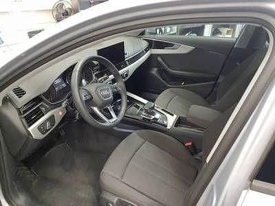 Gebraucht Audi A4 Ambiente 136 PS (100 kW) 2025 Silber Kombi