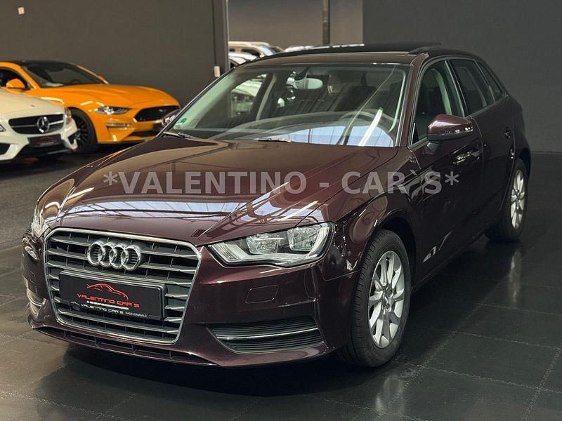 Gebraucht Audi A3 Attraction 150 PS (110 kW) 2014 Rot Limousine