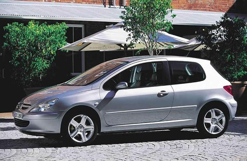 Grau Gebraucht 2004 Peugeot 307 Tendance Limousine | 5.000 € - Bild 1/1