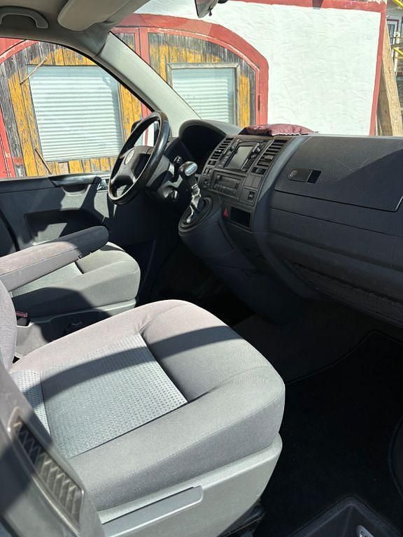 Gebraucht VW Caravelle 174 PS (127 kW) 2005 Grau Limousine