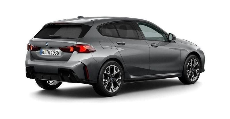 Nowe BMW 120 Performance 170 KM (125 kW) 2026 Szary Hatchback