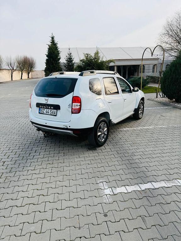 Second-hand Dacia Duster 125 CP (91 kW) 2017 Alb SUV