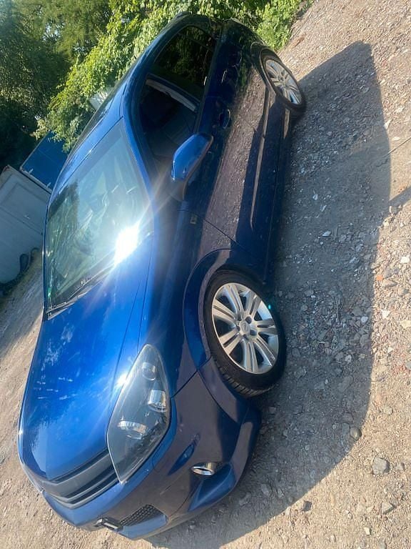 Gebraucht Opel Astra Sport 179 PS (131 kW) 2006 Blau Limousine
