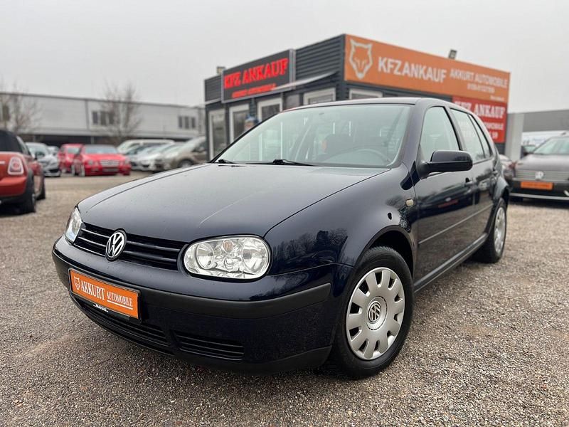 Blau Gebraucht 1998 VW Golf IV Kleinwagen | 2.390 € (Fairer Preis) - Bild 1/4