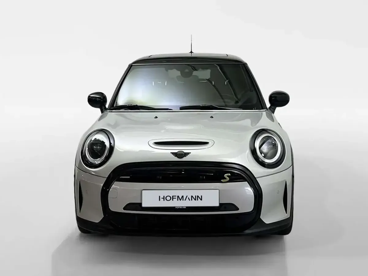 Gebraucht Mini Cooper SE Classic 135 kW (184 PS) 2021 White silver metallic Kleinwagen