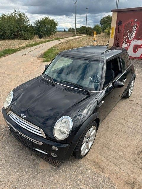 Schwarz Gebraucht 2005 Mini ONE Kleinwagen | 2.950 € (Teuer) - Bild 1/4