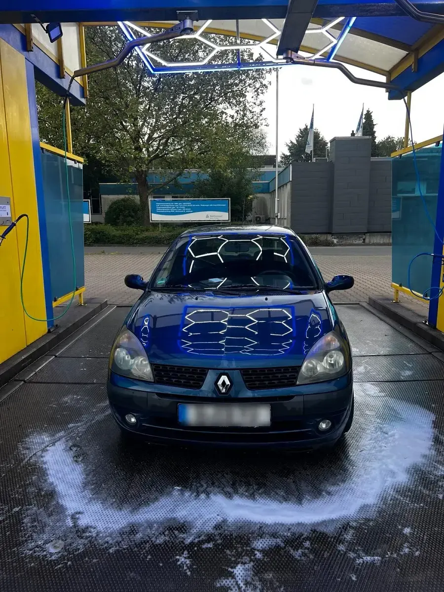 Gebraucht Renault Clio 80 PS (58 kW) 2001 Blau Kleinwagen