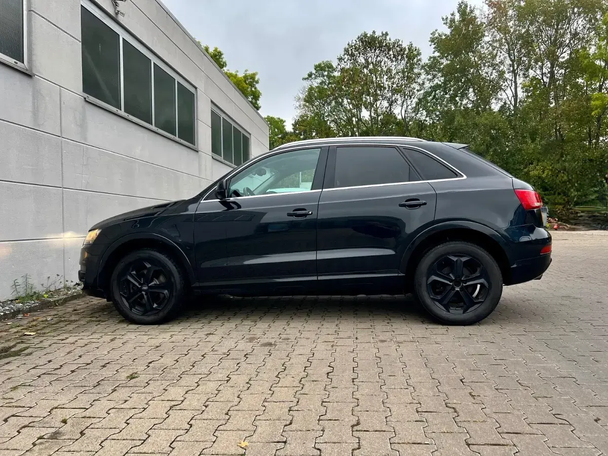 Usata Audi Q3 Advanced 177 CV (130 kW) 2014 Nero SUV
