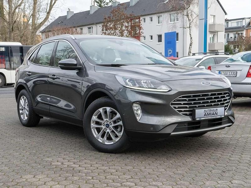 Gebraucht Ford Kuga Titanium 120 PS (88 kW) 2024 Magneticgrau (metallic) SUV
