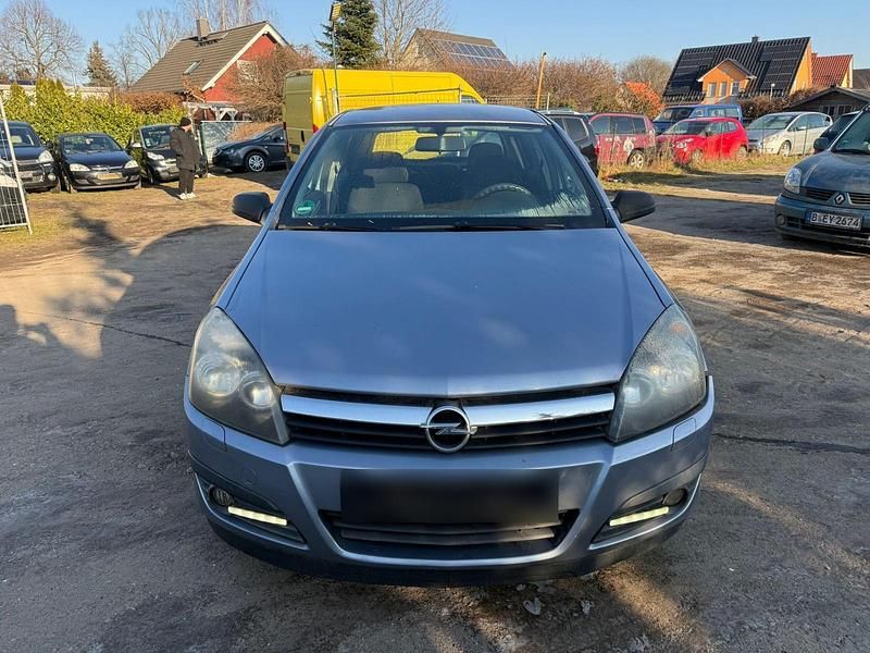 Blau Gebraucht 2005 Opel Astra Kleinwagen | 1.250 € - Bild 1/4