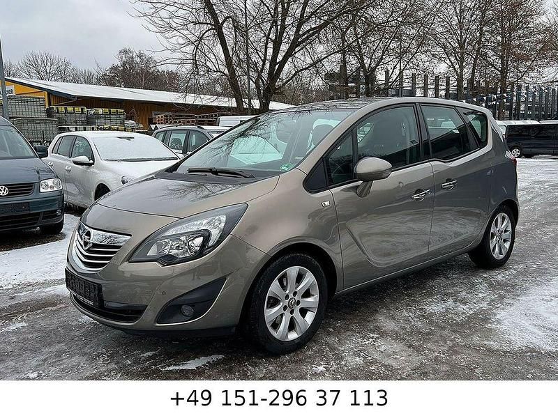 Braun Gebraucht 2010 Opel Meriva Innovation Van / Kleinbus | 2.499 € (Superpreis) - Bild 1/4