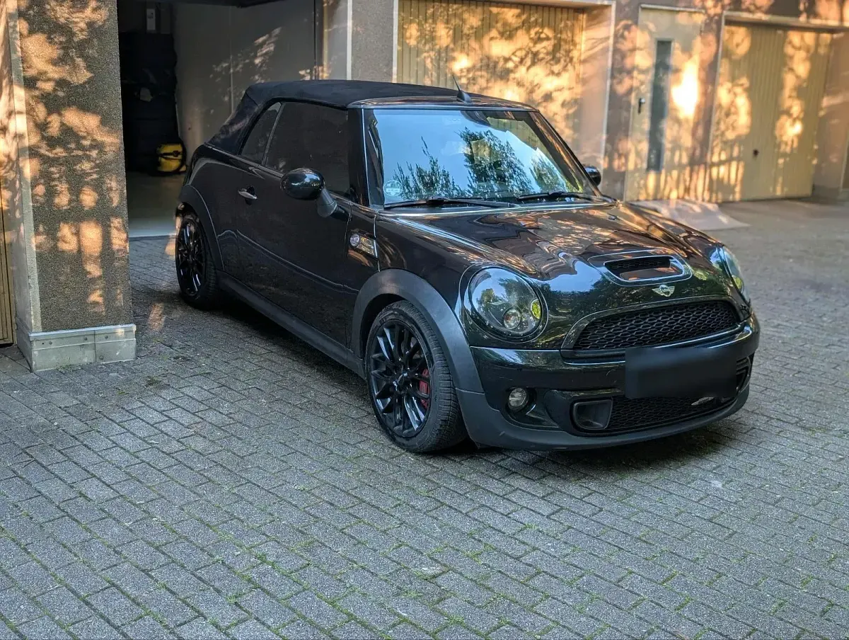 Gebraucht Mini John Cooper Works Cabriolet 211 PS (155 kW) 2011 Schwarz Cabrio
