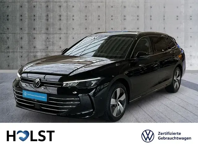 Gebraucht VW Passat IQ Drive 150 PS (110 kW) 2025 Schwarz Kombi