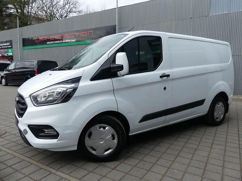 Gebraucht Ford Transit Custom 131 PS (96 kW) 2020 Frozen white Van