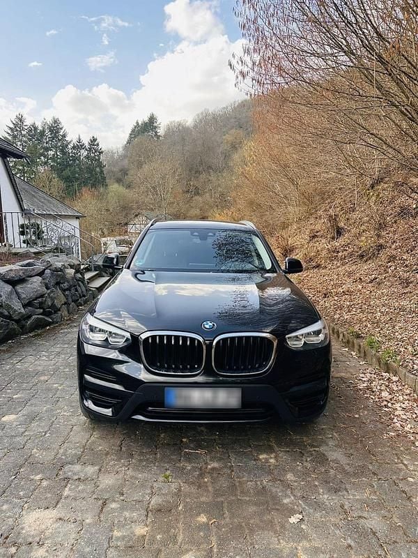 Gebraucht BMW X3 184 PS (135 kW) 2019 Schwarz SUV