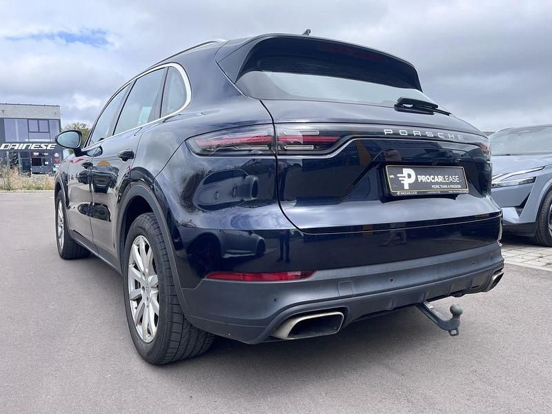 Używany Porsche Cayenne 340 KM (250 kW) 2018 Czarny SUV