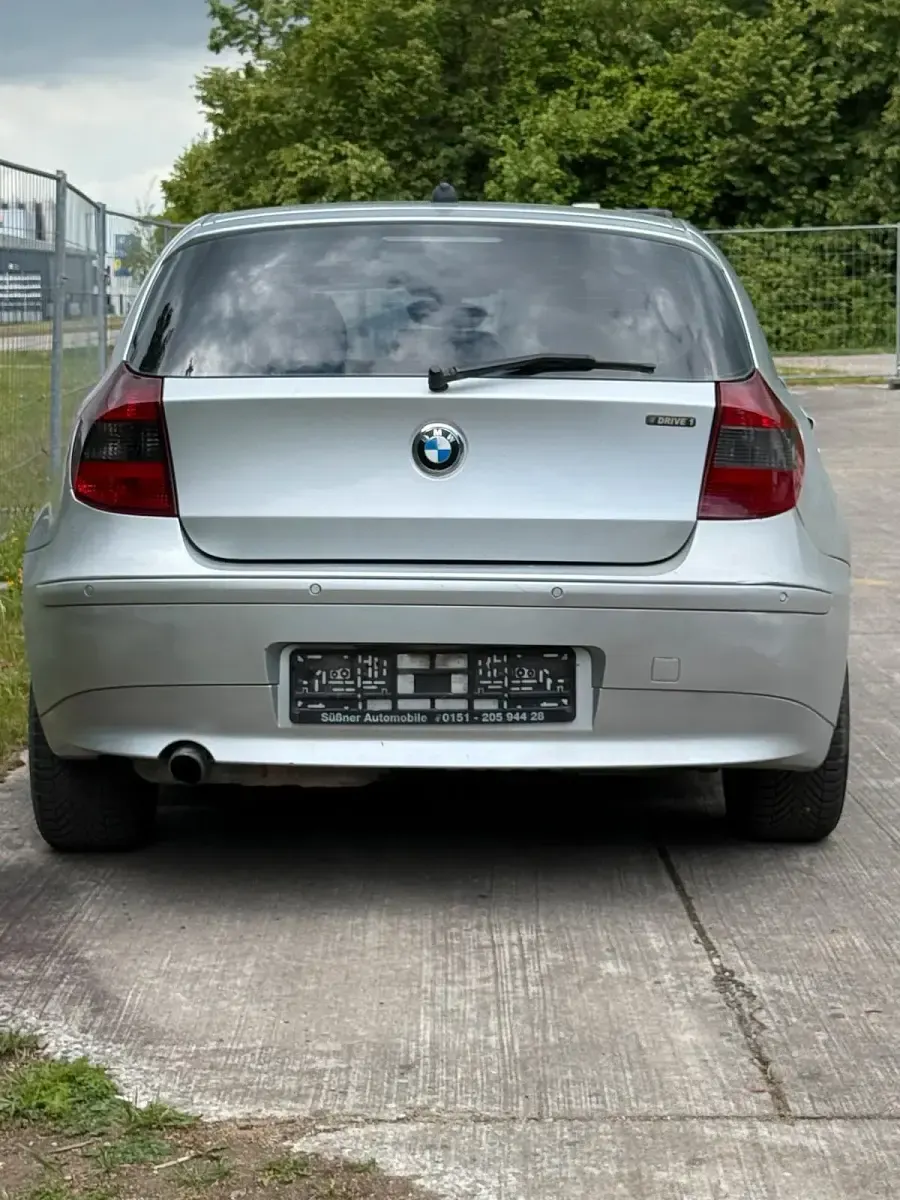 Second-hand BMW 116 115 CP (84 kW) 2005 Argintiu Hatchback