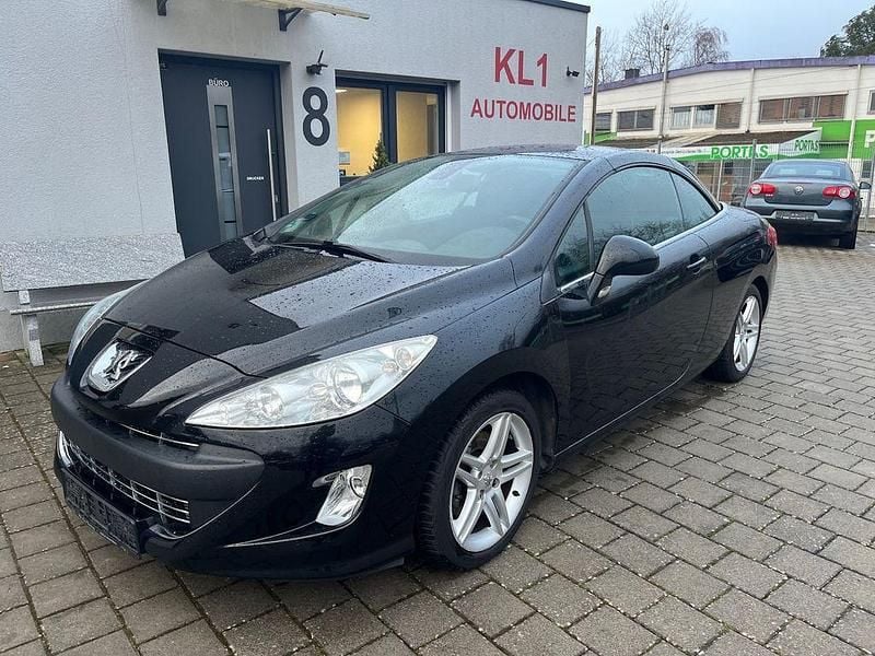 Gebraucht Peugeot 308 CC Premium 156 PS (114 kW) 2010 Schwarz Cabrio