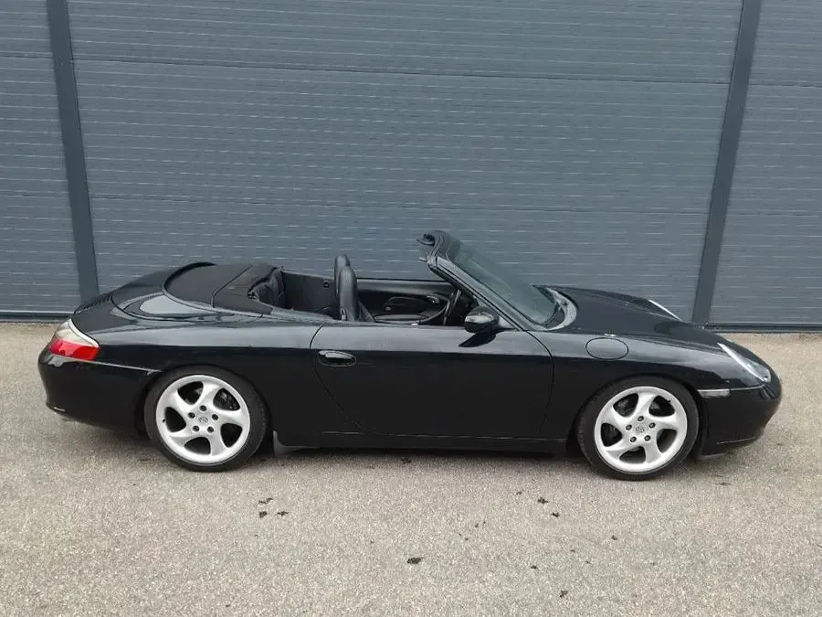 Gebraucht Porsche 911 Carrera Cabriolet 300 PS (220 kW) 2001 Schwarz Cabrio