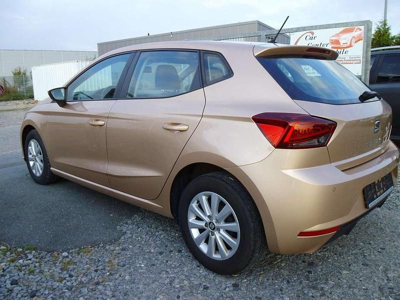 Gebraucht Seat Ibiza Style 95 PS (69 kW) 2018 Violett Kleinwagen