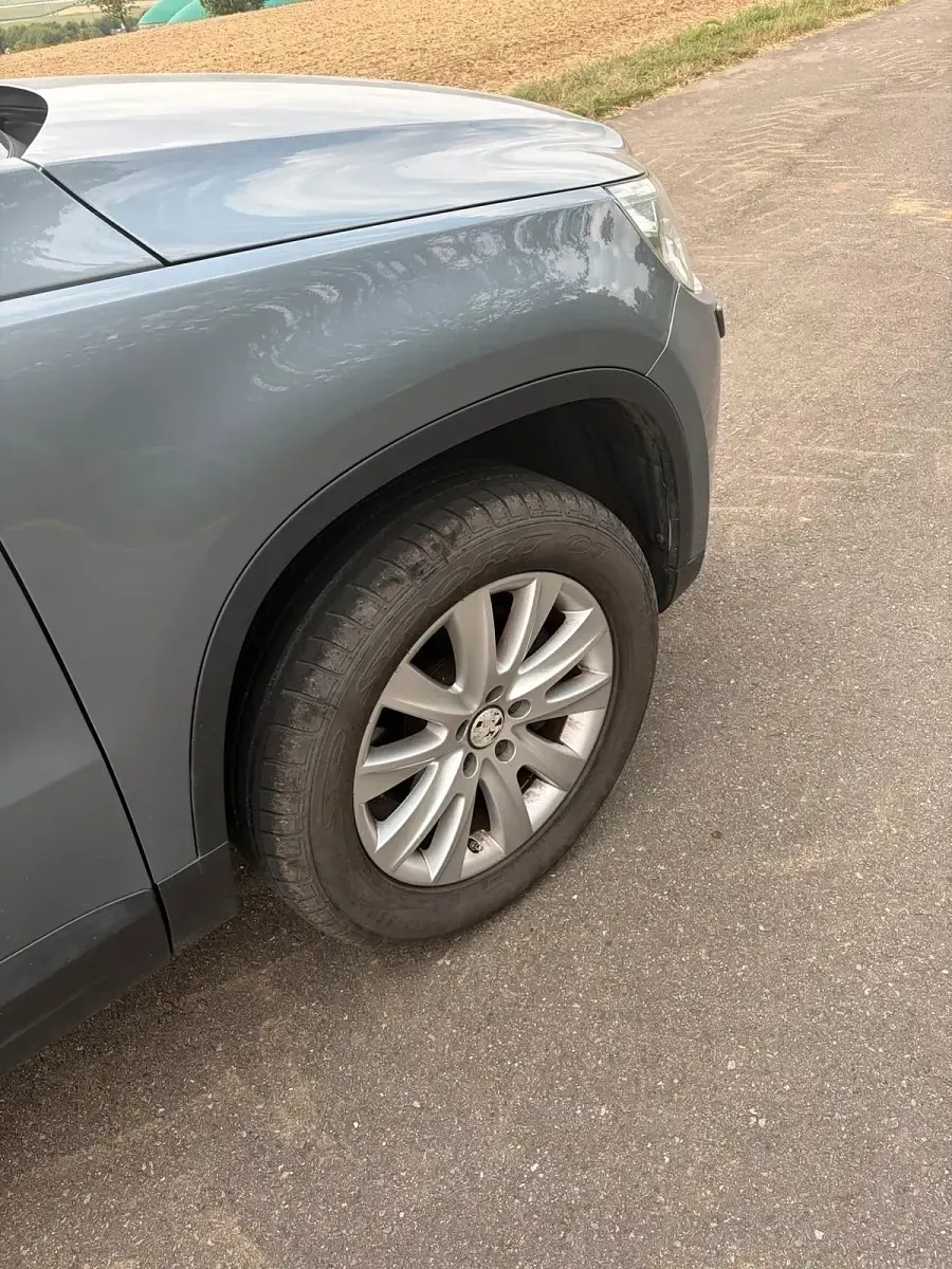 Gebraucht VW Tiguan 170 PS (125 kW) 2010 Silber SUV
