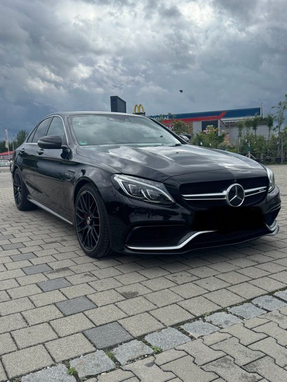 Schwarz Gebraucht 2015 Mercedes C63S AMG AMG Limousine | 45.500 € (Teuer) - Bild 1/4