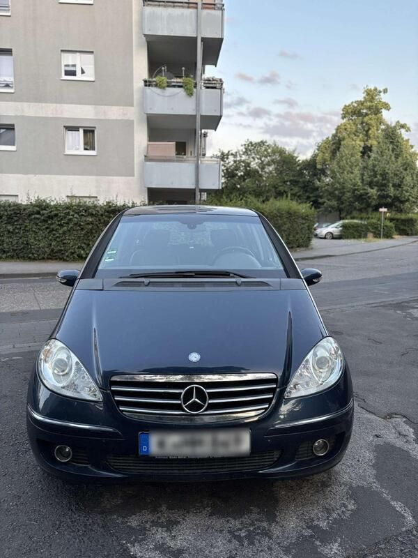 Blau Gebraucht 2006 Mercedes A170 Kleinwagen | 2.300 € (Guter Preis) - Bild 1/4